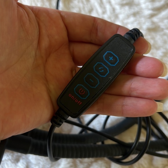 Studio light - Picture 6 of 6